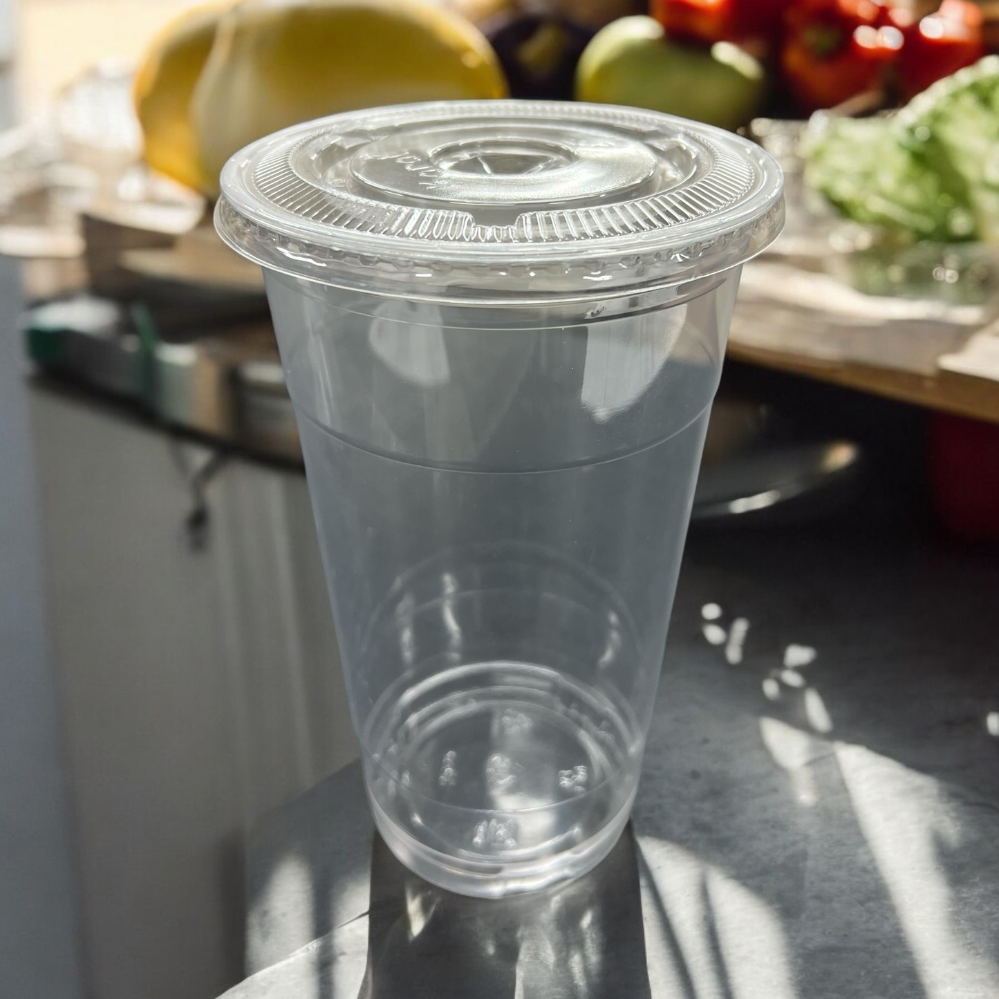 CLEAR 32oz FLAT LID WITH HOLE